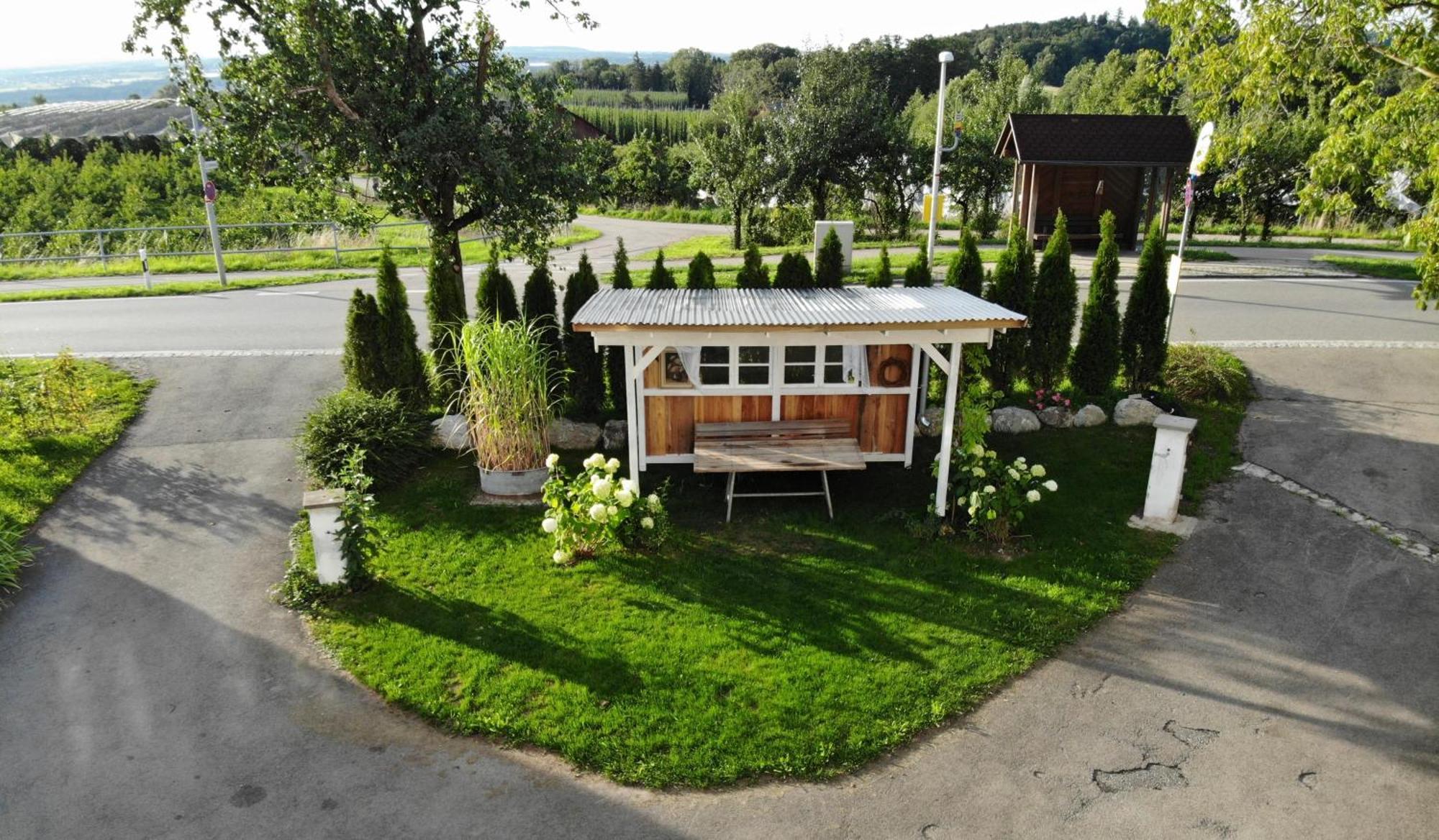 Cafe Canape, Wohlfuehlen Im Schoenen Hof Zwischen Ravensburg & Bodensee מראה חיצוני תמונה